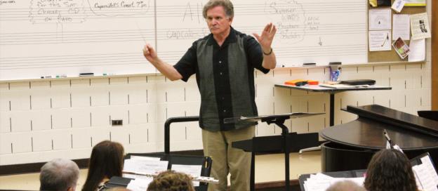 Curnow rehearsing the WMCW